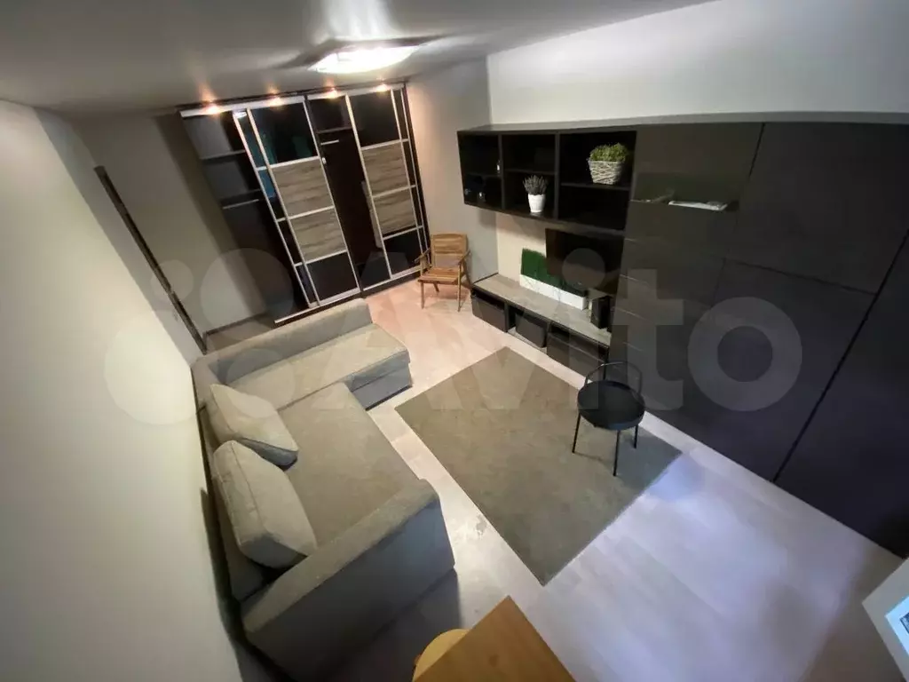 1-к. квартира, 35 м, 4/9 эт. - Фото 0