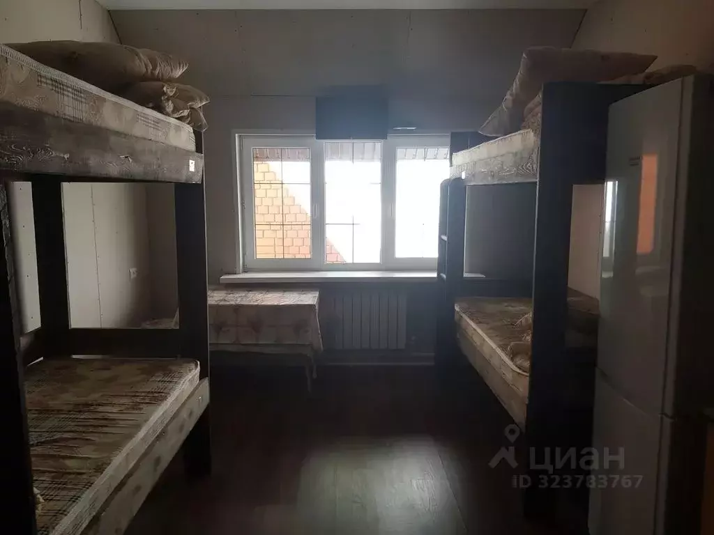 Комната Белгородская область, Старый Оскол просп. Губкина, 53 - Фото 1