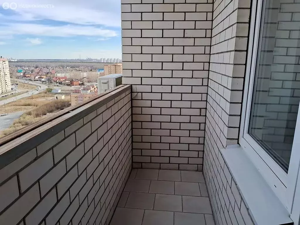 Квартира-студия: Тюмень, улица Тимофея Чаркова, 28 (20.9 м) - Фото 0
