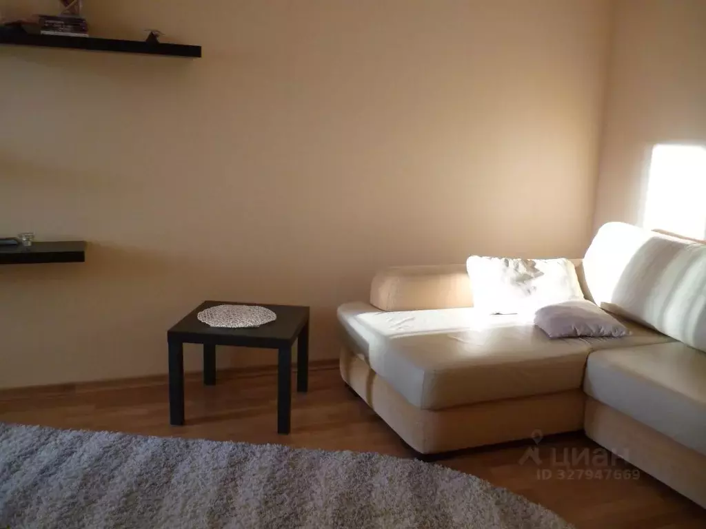 2-к кв. Коми, Сыктывкар Первомайская ул., 15 (63.0 м) - Фото 1