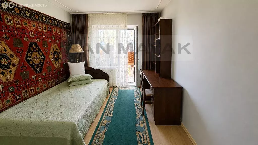3-комнатная квартира: Майкоп, улица 12 Марта, 150к2 (62.9 м) - Фото 2