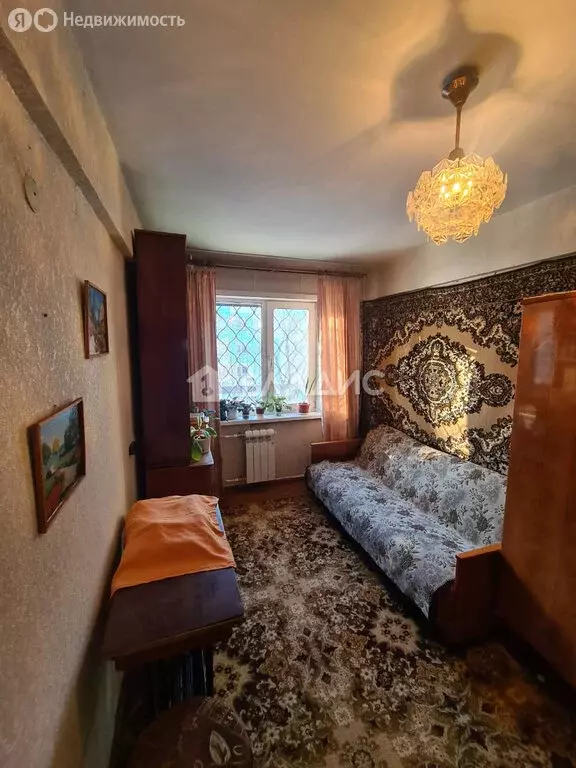 3-комнатная квартира: Бийск, улица Виктора Петрова, 2/1 (59 м) - Фото 0