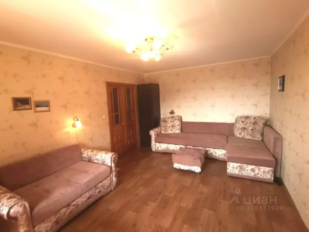 2-к кв. Омская область, Омск ул. 16-я Северная, 150 (59.1 м) - Фото 1