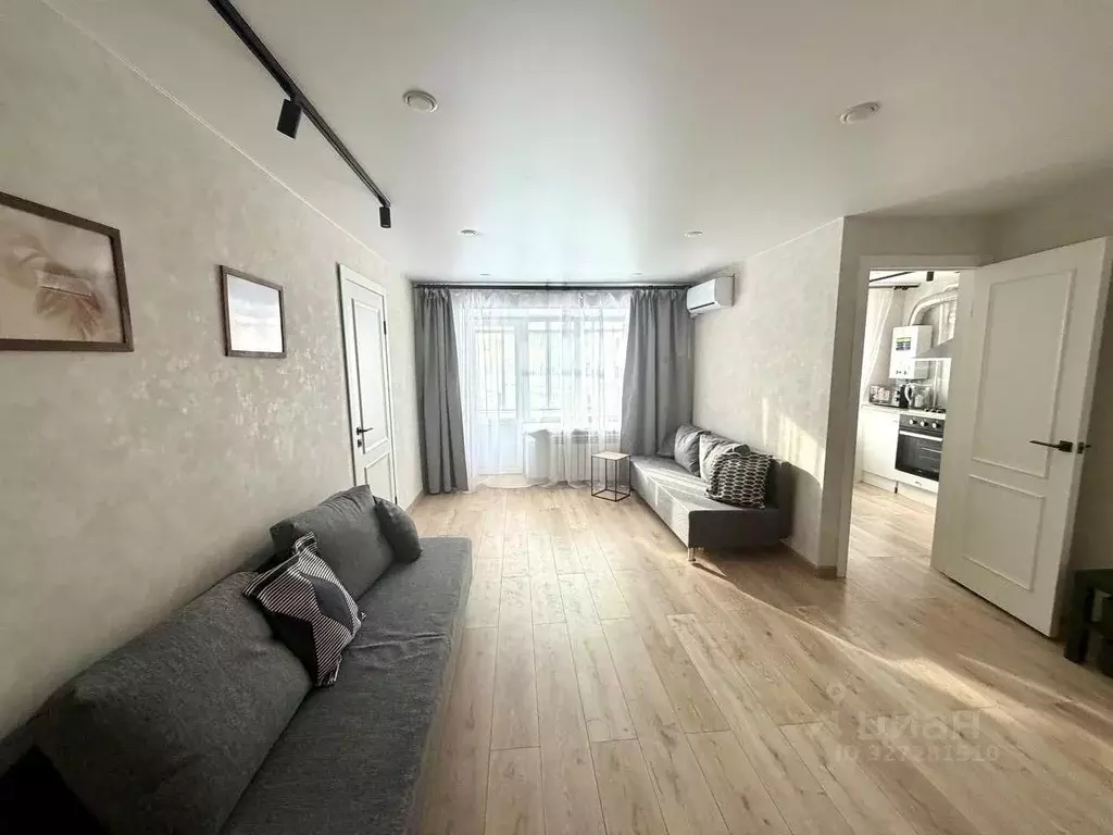 2-к кв. Татарстан, Казань ул. Новаторов, 5 (57.0 м) - Фото 2