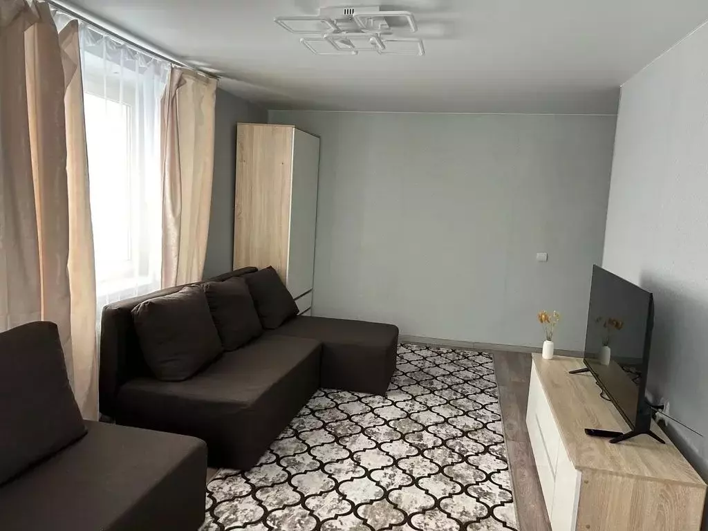 2-к кв. Пермский край, Губаха ул. Радищева, 3 (50.0 м) - Фото 2