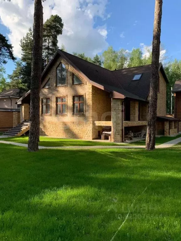 Дом в Московская область, Люберцы городской округ, Малаховка пгт ... - Фото 1