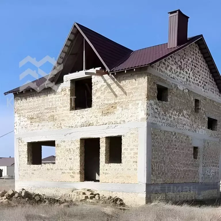 Дом в Крым, Евпатория Спутник-1 мкр, ул. Зулейхи Бекировой (200 м) - Фото 2