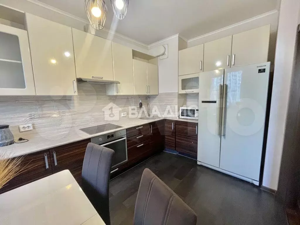 3-к. квартира, 80 м, 2/17 эт. - Фото 1