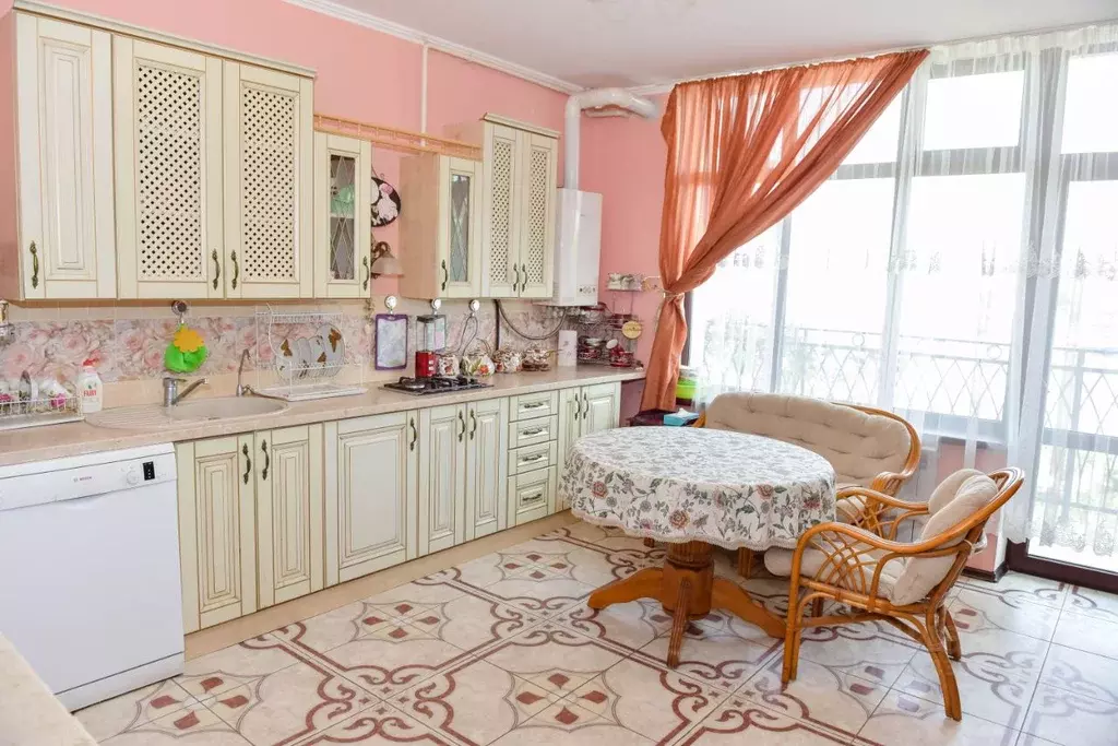 4-к кв. Севастополь ул. Степаняна, 10Б (173.7 м) - Фото 1