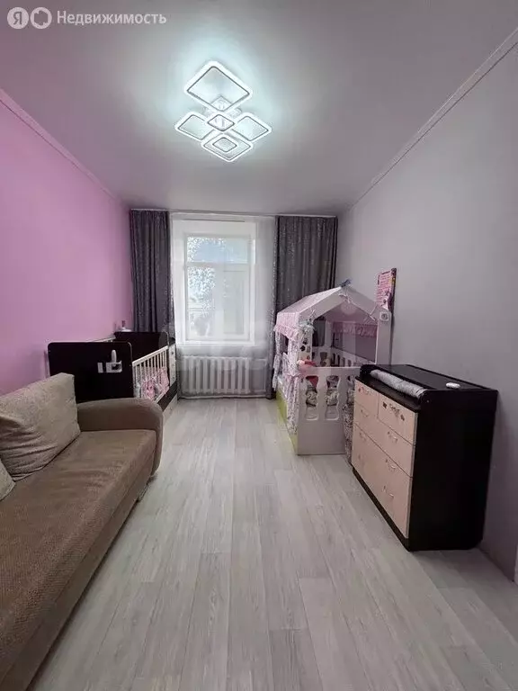 3-комнатная квартира: Нижний Тагил, улица Кутузова, 6 (60 м) - Фото 1