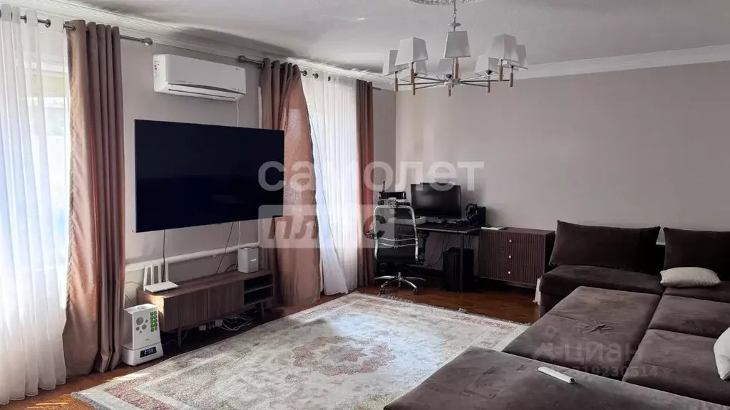 Дом в Дагестан, Хасавюрт ул. Гамидова, 24 (130 м) - Фото 0