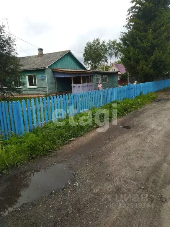 3-к кв. Вологодская область, Сокольский муниципальный округ, Кадников ... - Фото 1