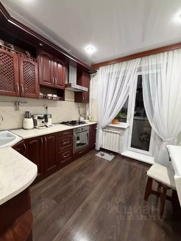 3-к кв. Псковская область, Великие Луки Запрудная ул., 14 (66.0 м) - Фото 1