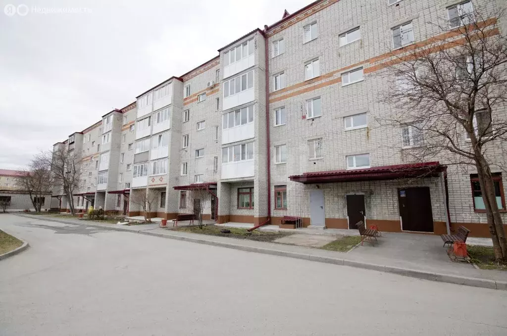 2-комнатная квартира: Заводоуковск, Глазуновская улица, 7 (51 м) - Фото 1