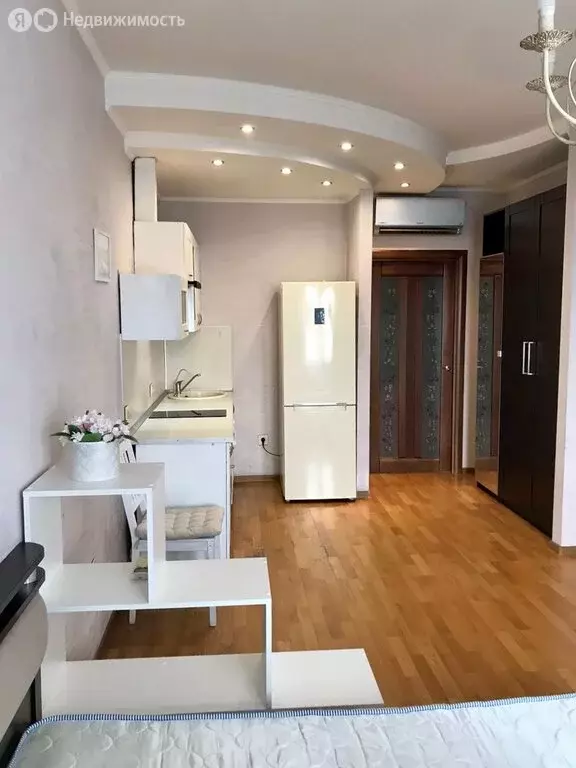Квартира-студия: Санкт-Петербург, улица Латышских Стрелков, 3 (29 м) - Фото 1