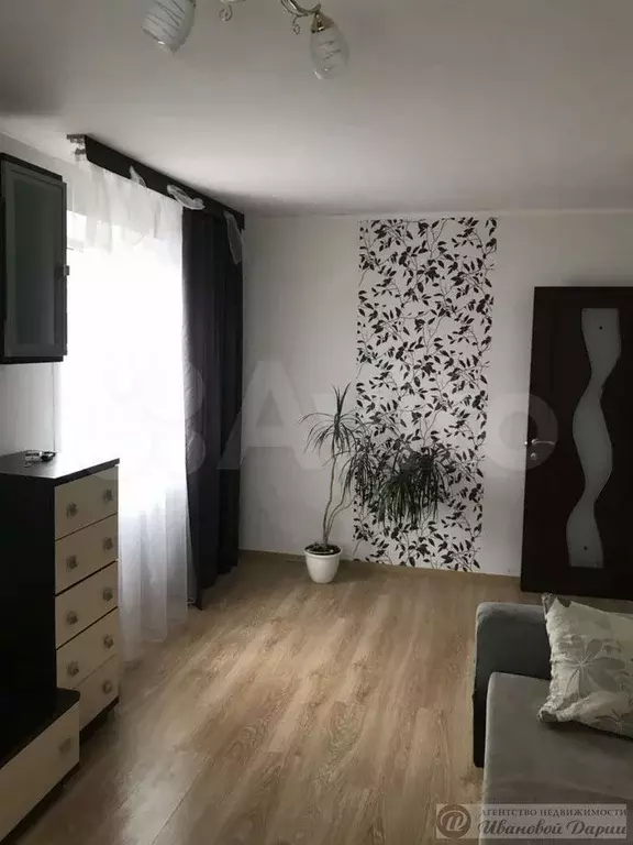 2-к. квартира, 46 м, 5/5 эт. - Фото 1