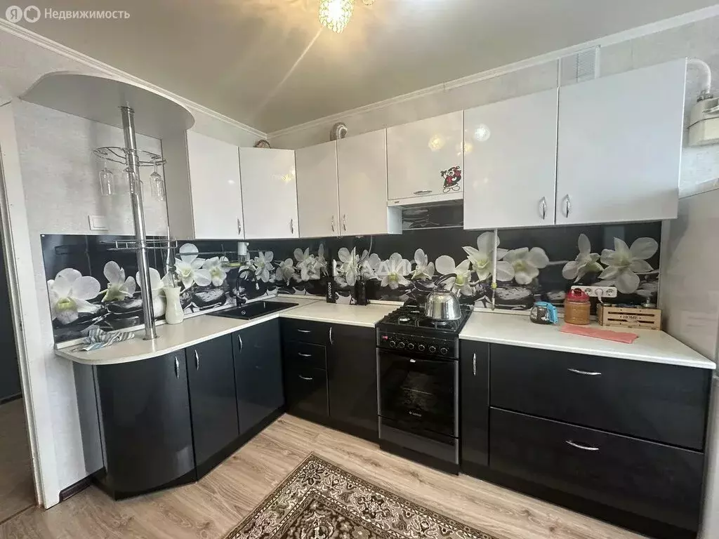 2-комнатная квартира: Белебей, улица Морозова, 4 (56.1 м) - Фото 1