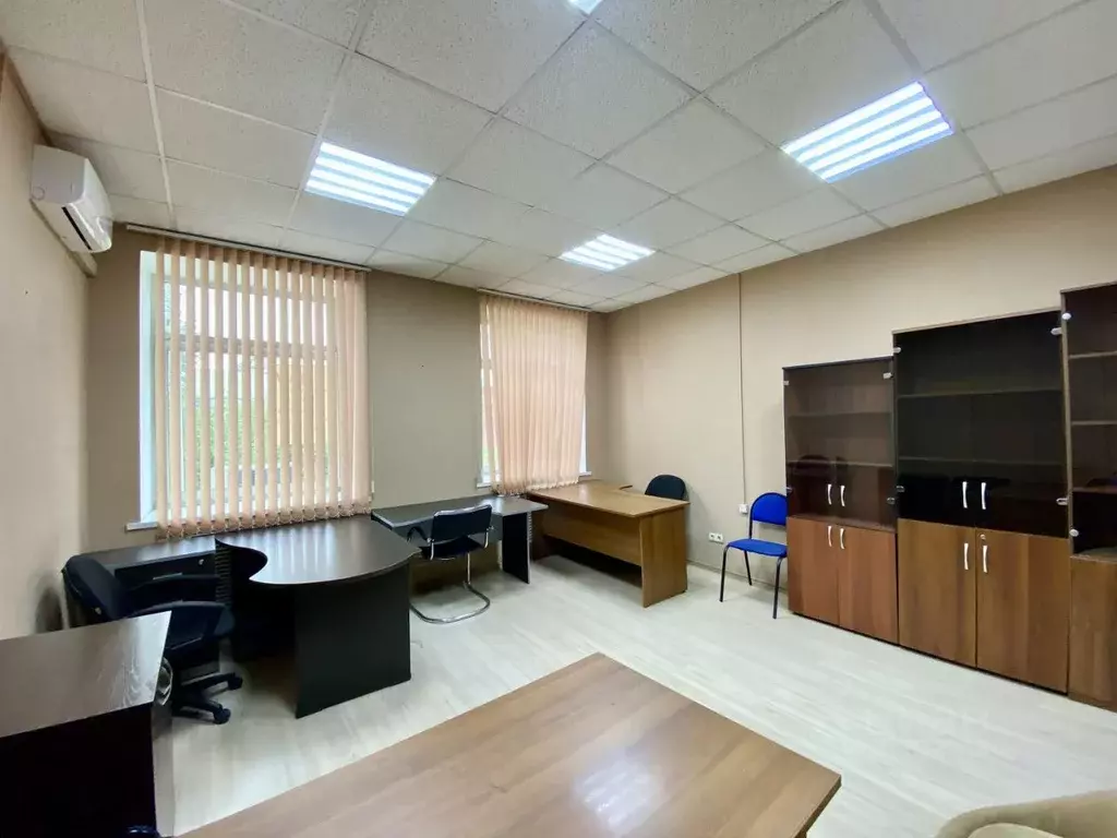 Офис в Кемеровская область, Кемерово ул. Рукавишникова, 12 (427 м) - Фото 1