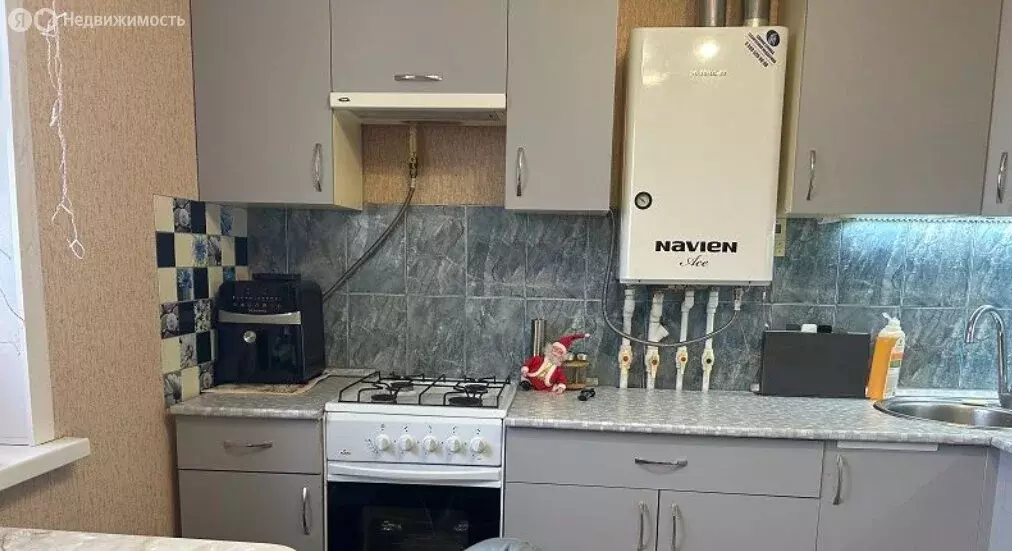 2-комнатная квартира: Новочеркасск, улица Ларина, 24 (46 м) - Фото 1