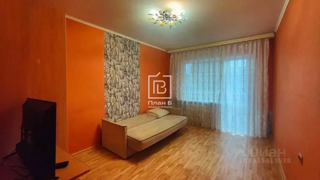 3-к кв. Калужская область, Калуга ул. Суворова, 52 (58.8 м) - Фото 0