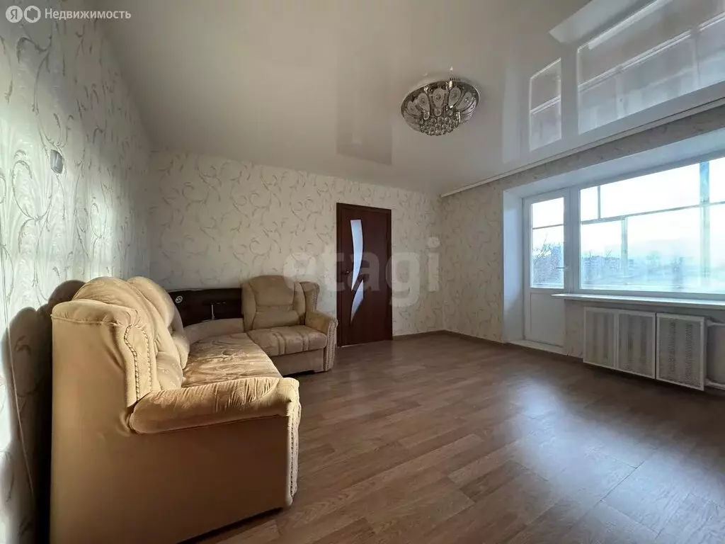 3-комнатная квартира: Нижний Тагил, улица Ермака, 28 (53.7 м) - Фото 1