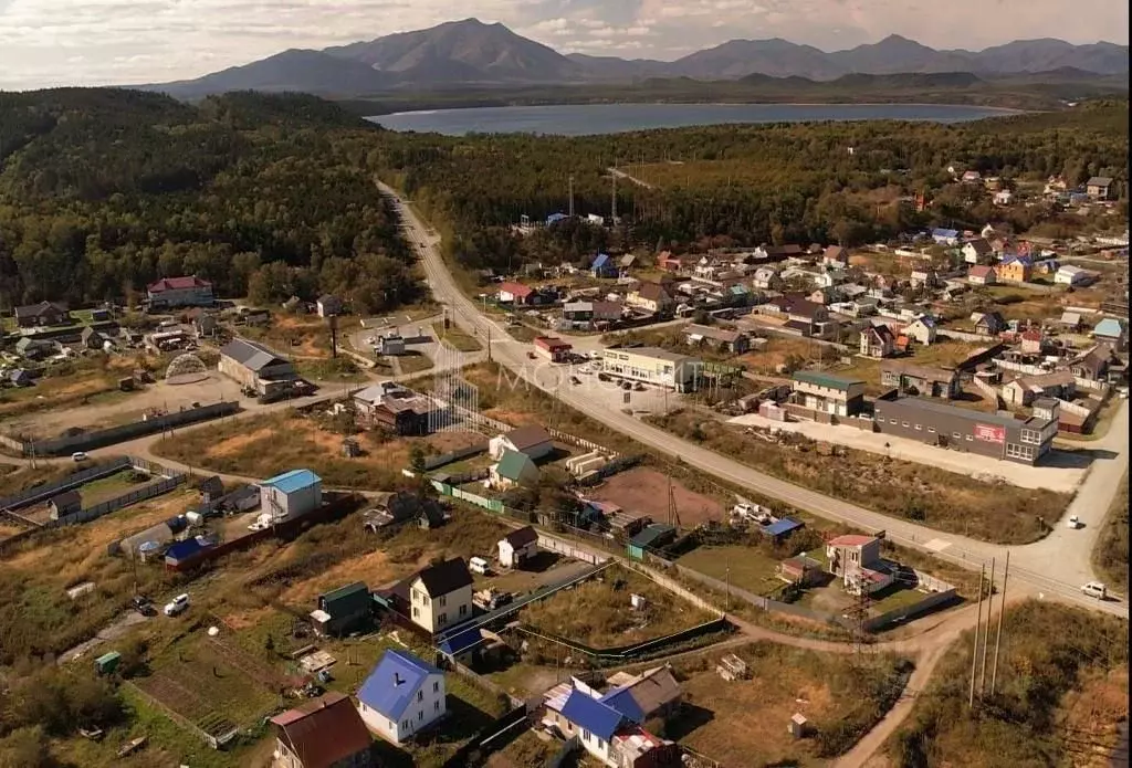 Участок в Сахалинская область, Корсаковский городской округ, с. ... - Фото 0