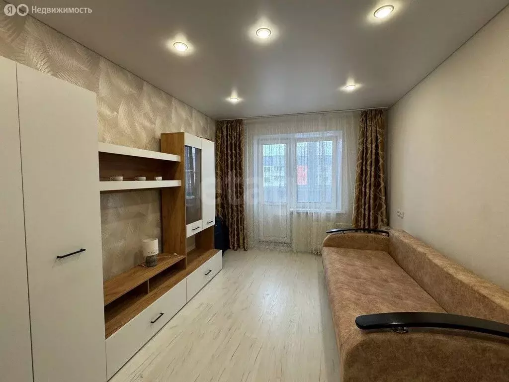 1-комнатная квартира: Брянск, улица Романа Брянского, 33 (37 м) - Фото 1