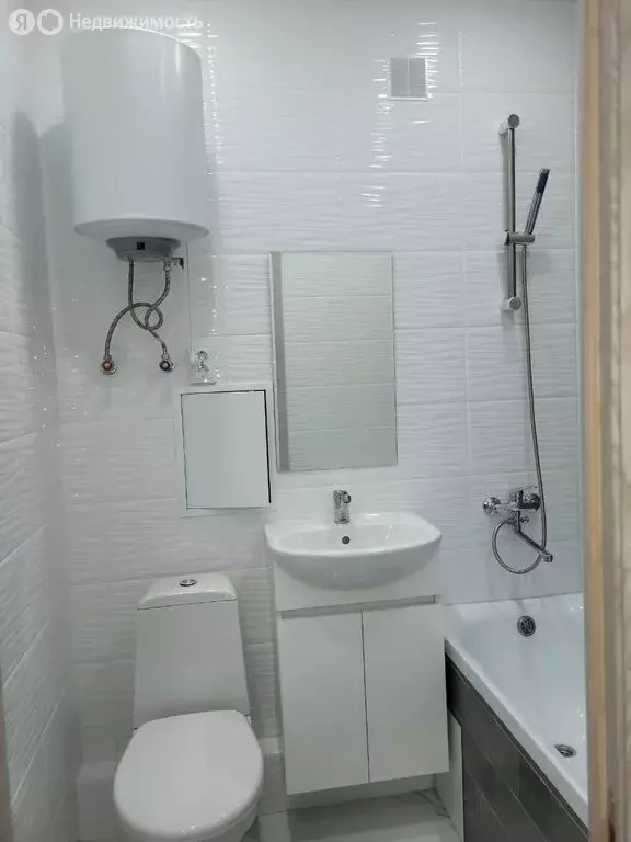 2-комнатная квартира: Краснодар, микрорайон 9-й километр, Лазурная ... - Фото 2