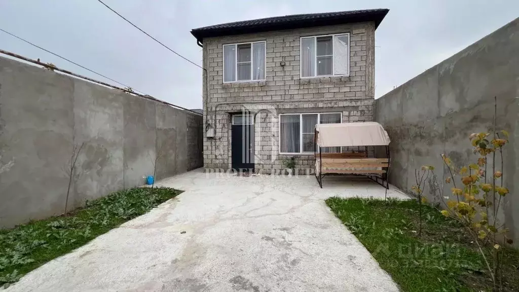 Дом в Дагестан, Махачкала ул. 4-я Осенняя, 20 (180 м) - Фото 1