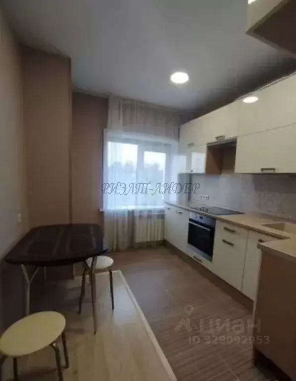 1-к кв. Алтай, Майминский район, с. Майма ул. В. Шукшина, 32 (33.7 м) - Фото 1