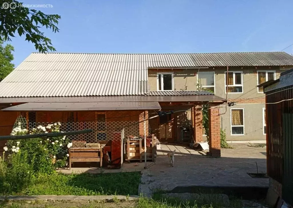 Дом в Каменск-Шахтинский, Дачная улица (164 м) - Фото 0