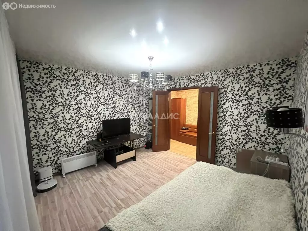 2-комнатная квартира: Нижний Новгород, улица Космонавта Комарова, 17 ... - Фото 1