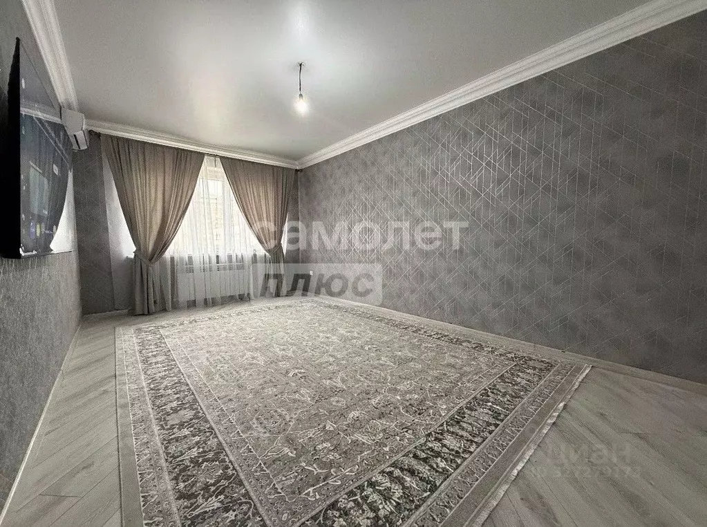 2-к кв. Дагестан, Каспийск ул. Зейнудина Батманова, 16 (67.0 м) - Фото 1