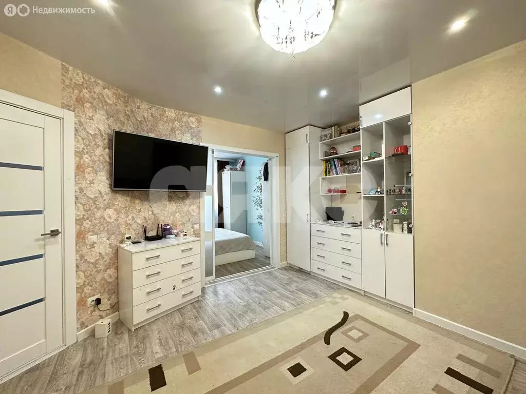 3-комнатная квартира: Тула, улица Болдина, 1к2 (62 м) - Фото 0
