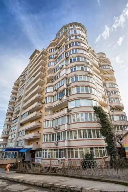 Гараж в Крым, Ялта ул. Щорса, 20 (20 м) - Фото 2