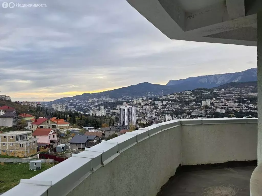 3-комнатная квартира: Массандра, Южнобережное шоссе, 1А (130 м) - Фото 2