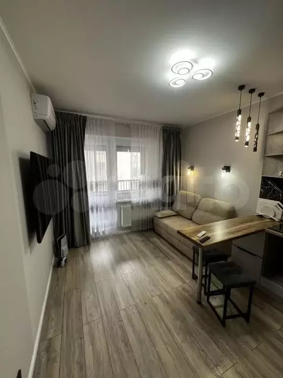 1-к. квартира, 40 м, 17/26 эт. - Фото 0