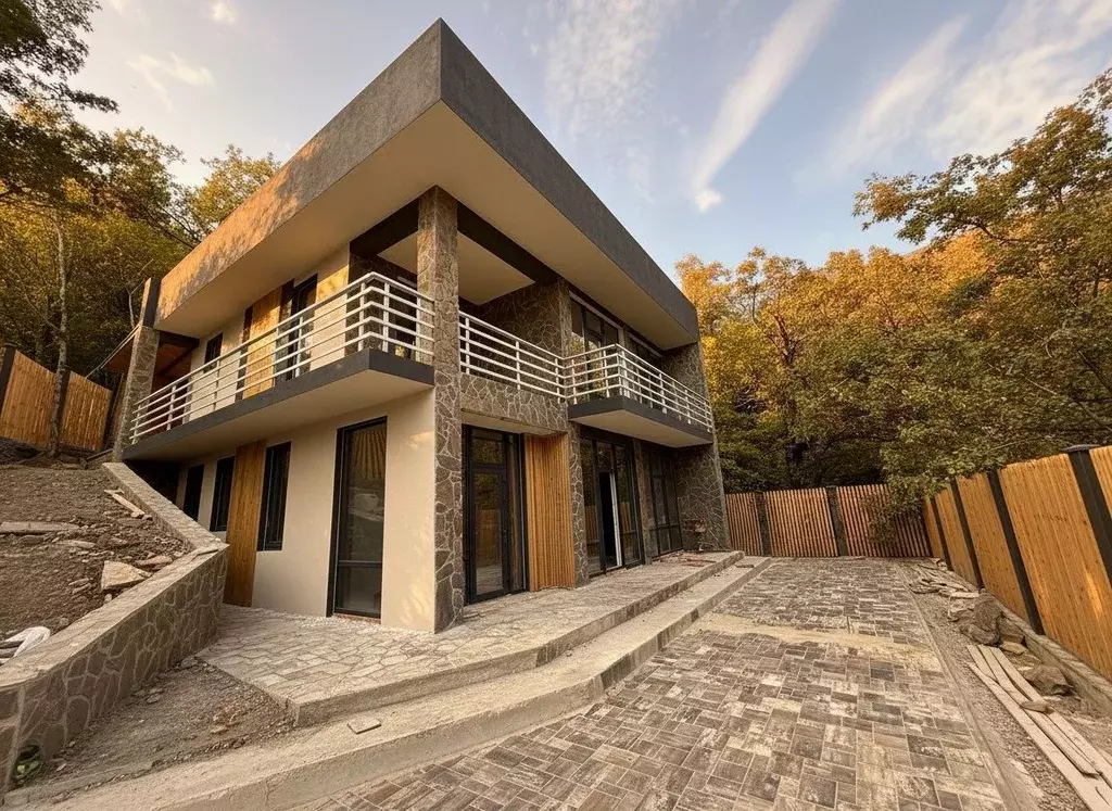 Дом в Крым, Ялта муниципальный округ, Виноградное пгт ул. Красина (200 ... - Фото 2