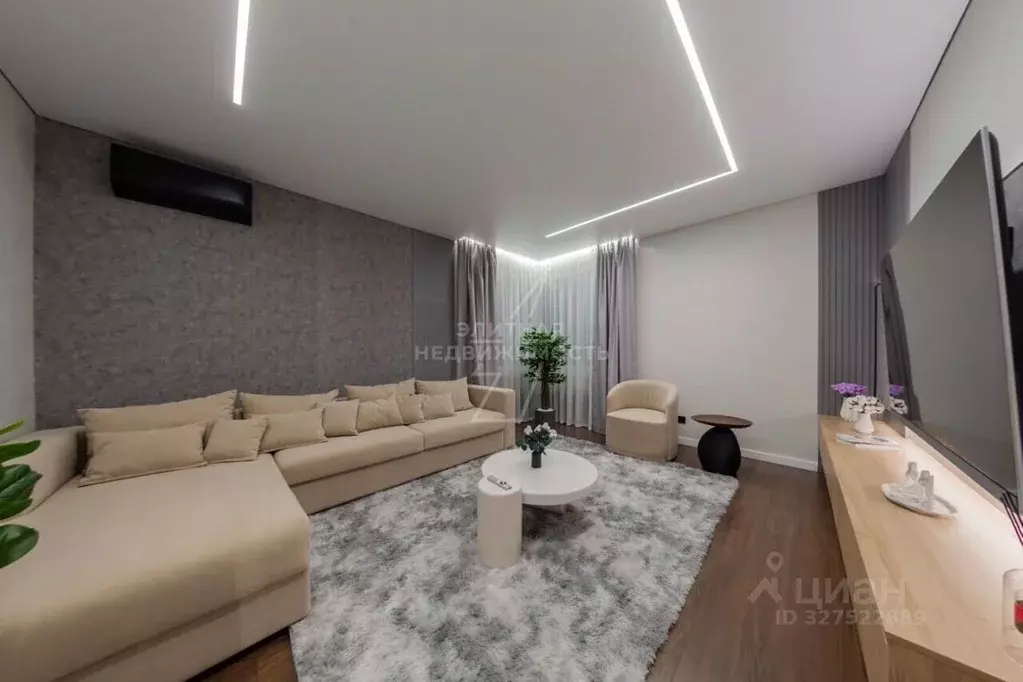 2-к кв. Татарстан, Казань ул. Мансура Хасанова, 15 (60.0 м) - Фото 1