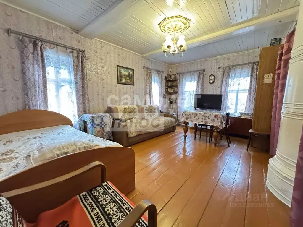 Дом в Оренбургская область, Бузулукский район, Колтубановский ... - Фото 1