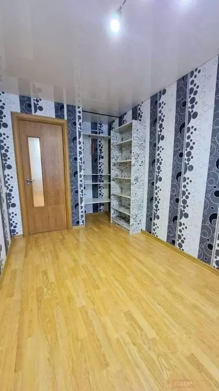 3-к кв. Краснодарский край, Новороссийск Днестровская ул., 2 (56.7 м) - Фото 0