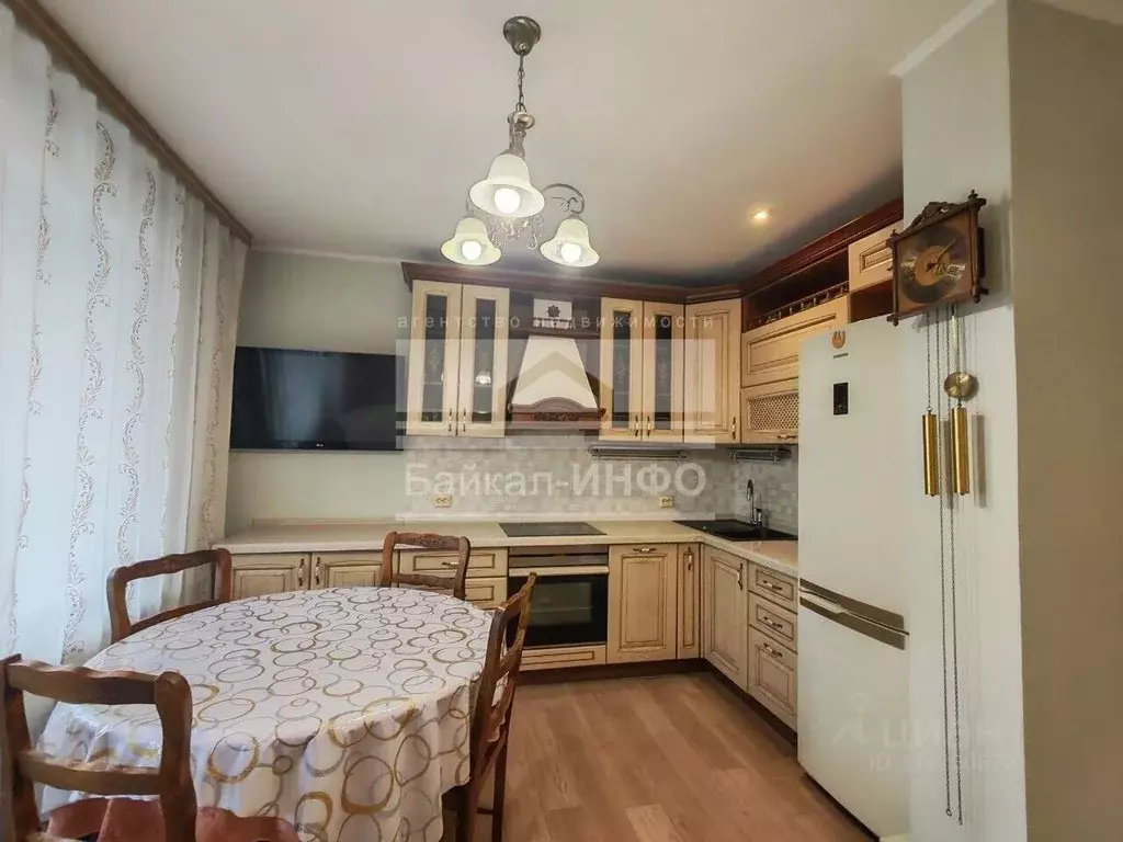3-к кв. Иркутская область, Иркутск ул. Красноказачья, 21 (78.4 м) - Фото 1