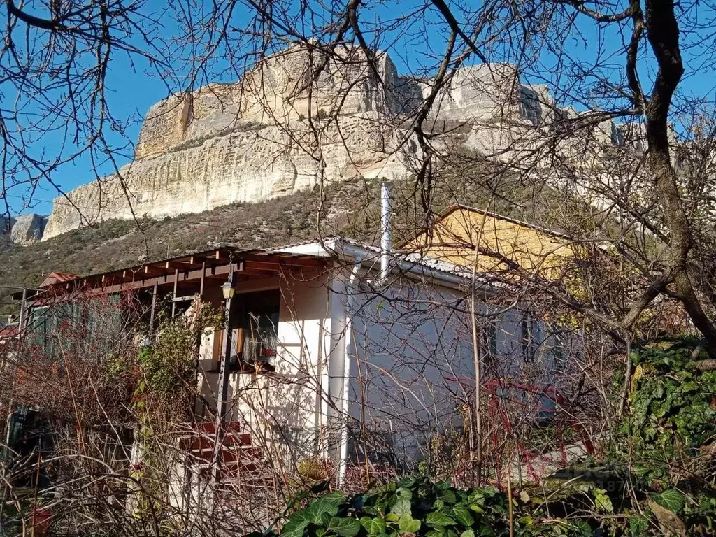 Дом в Крым, Бахчисарайский район, Куйбышевское с/пос, с. Малое Садовое ... - Фото 1