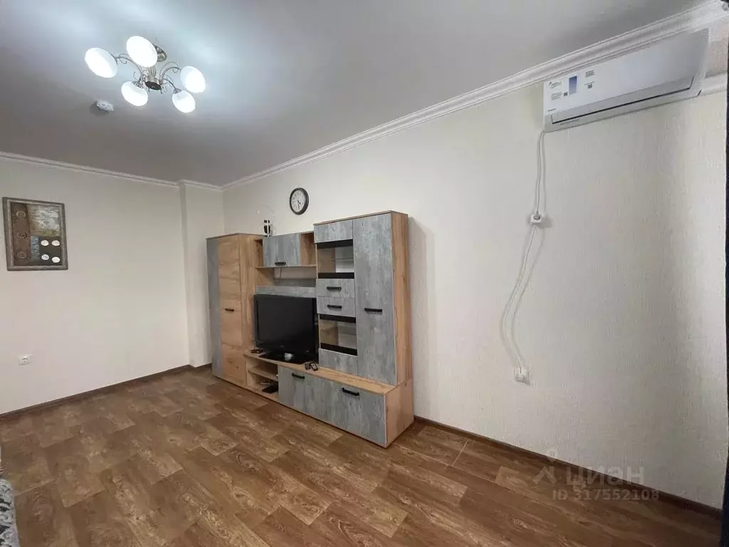 1-к кв. Крым, Симферополь ул. Индустриальная, 28к2 (37.0 м) - Фото 1