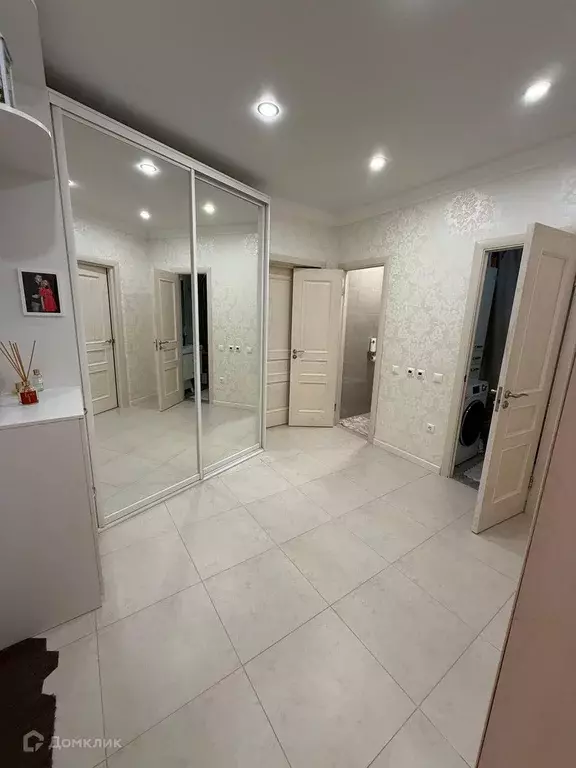 Продаётся 3-к квартира, 71.2 м - Фото 1
