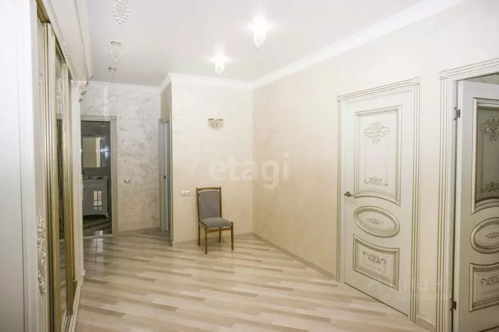 3-к кв. Калужская область, Калуга пер. Хрустальный, 29 (79.3 м) - Фото 1