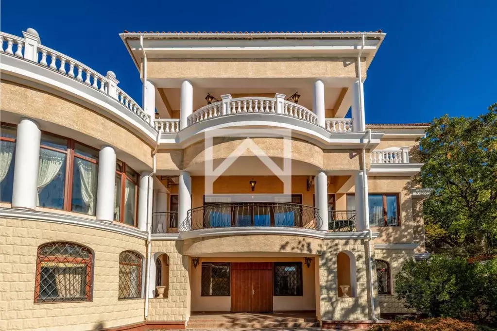 Дом в Крым, Ялта муниципальный округ, Санаторное пгт ул. Южная, 7 (528 ... - Фото 1