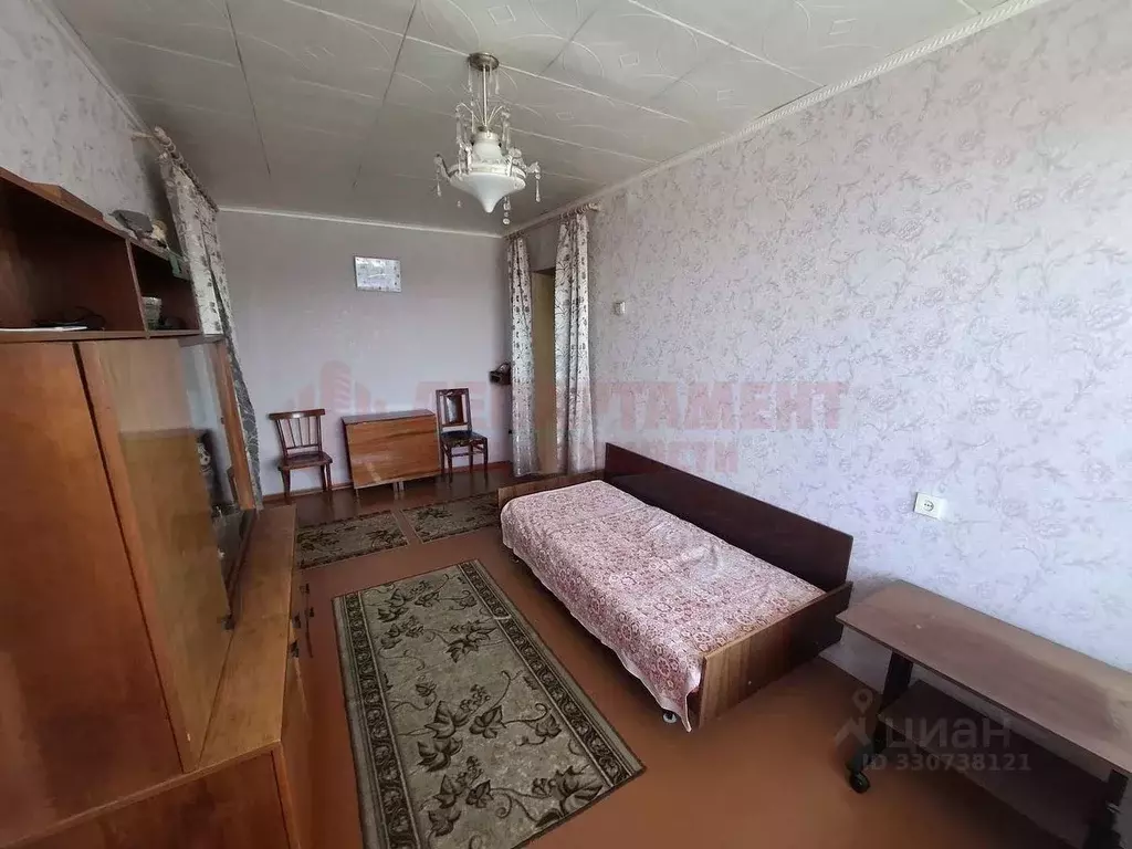 2-к кв. Астраханская область, Астрахань просп. Бумажников, 20 (41.8 м) - Фото 1
