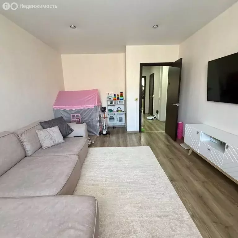 3-комнатная квартира: Пермский край, Добрянский муниципальный округ, ... - Фото 2