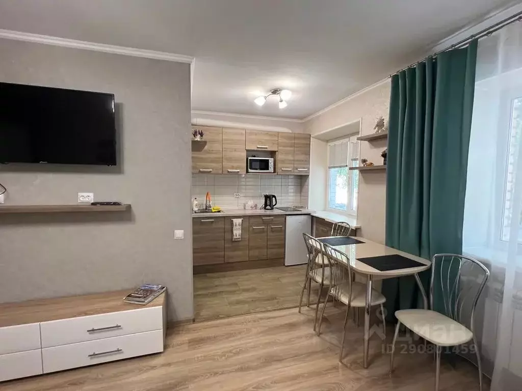 1-к кв. Приморский край, Владивосток Семеновская ул., 32 (30.0 м) - Фото 2